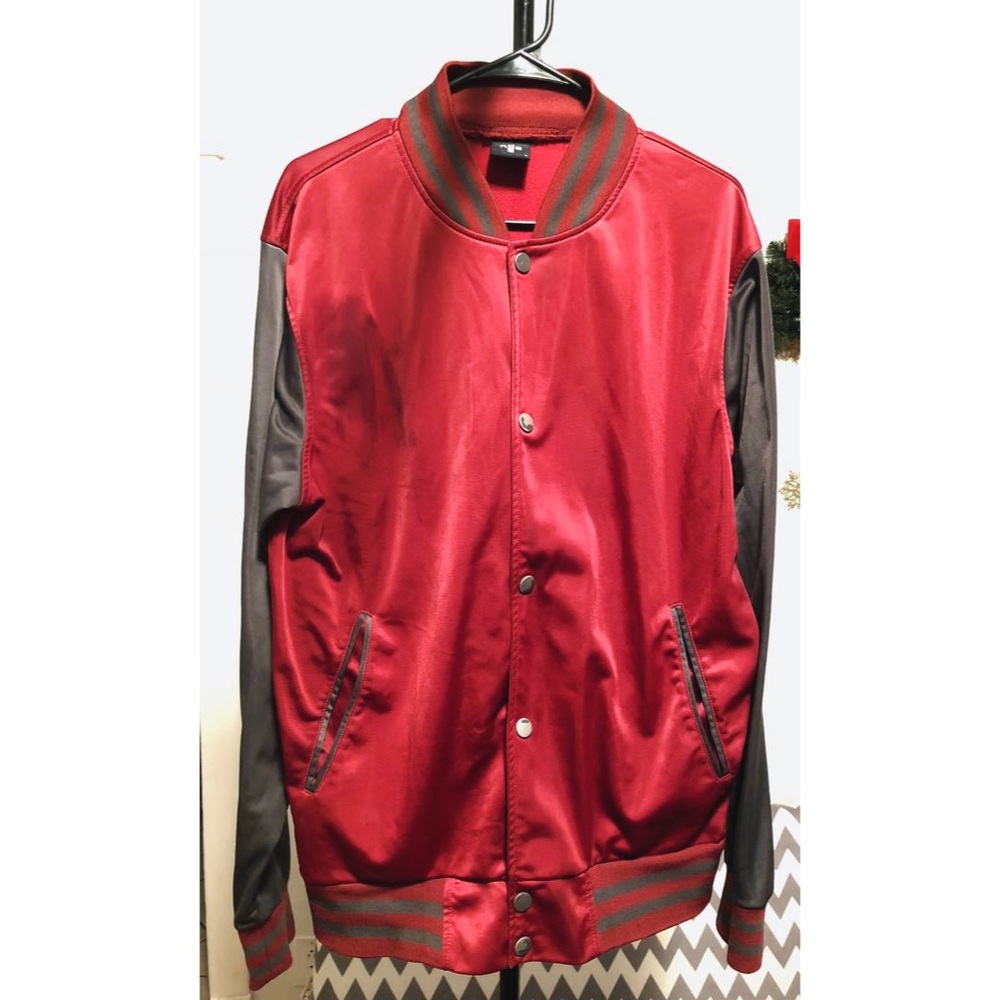 Baseball jacket - Picture 1 of 1